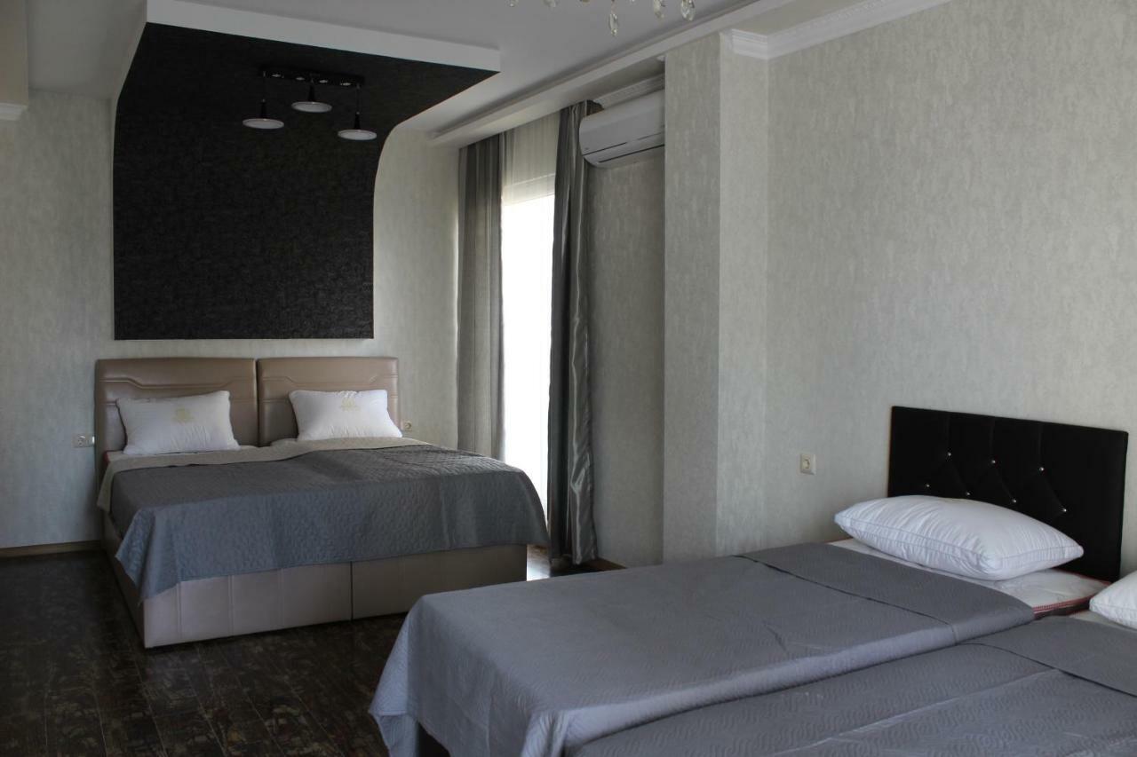 Hotel Union Batumi Zewnętrze zdjęcie