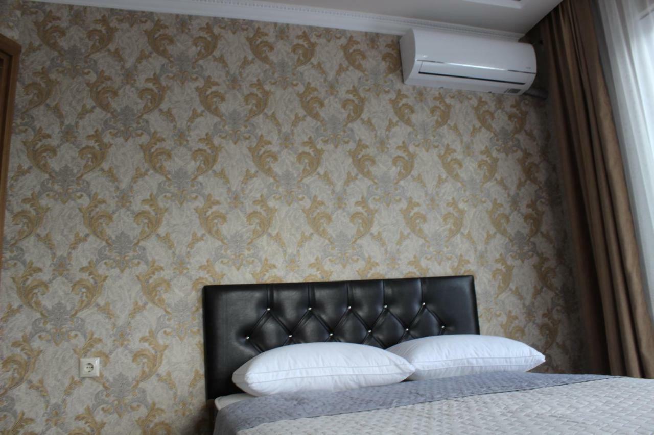 Hotel Union Batumi Zewnętrze zdjęcie