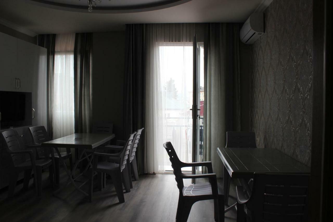 Hotel Union Batumi Zewnętrze zdjęcie